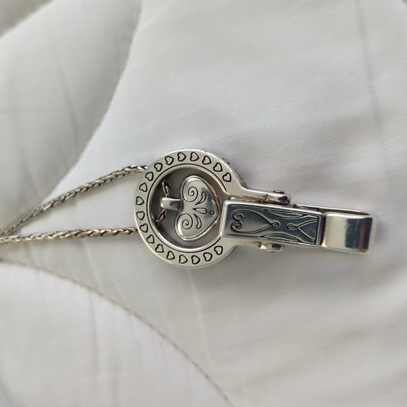 Gently Used Brighton Lanyard Badge Holder - Picture 4 of 4